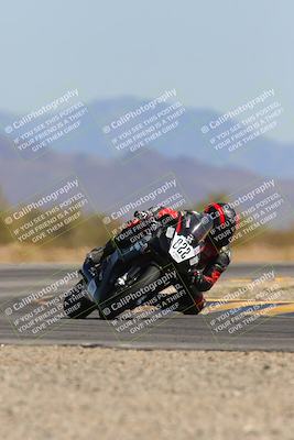 media/Mar-21-2025-CVMA Friday Practice (Fri) [[30cd4fe323]]/2-Racer 1/Session 6 (Turn 15)/